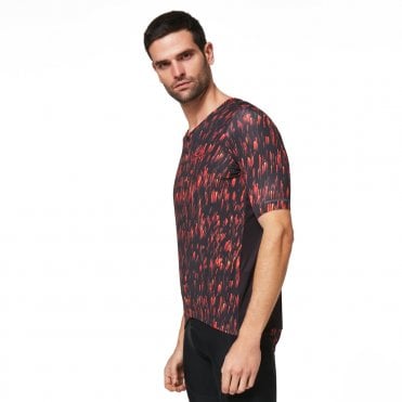 OAKLEY CYCLE NEW ENDURANCE JERSEY RED ELECTRIC